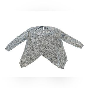 Aeropostale Women's Sweater Sz XL Knit Open Front Cardigan black white waterfall